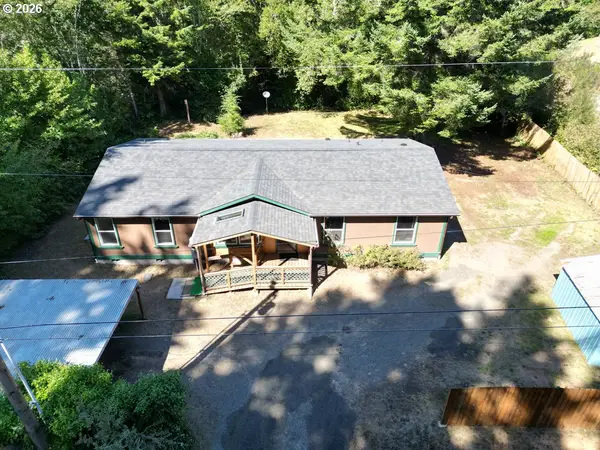 5119 S Loftus Rd, Florence, OR 97439