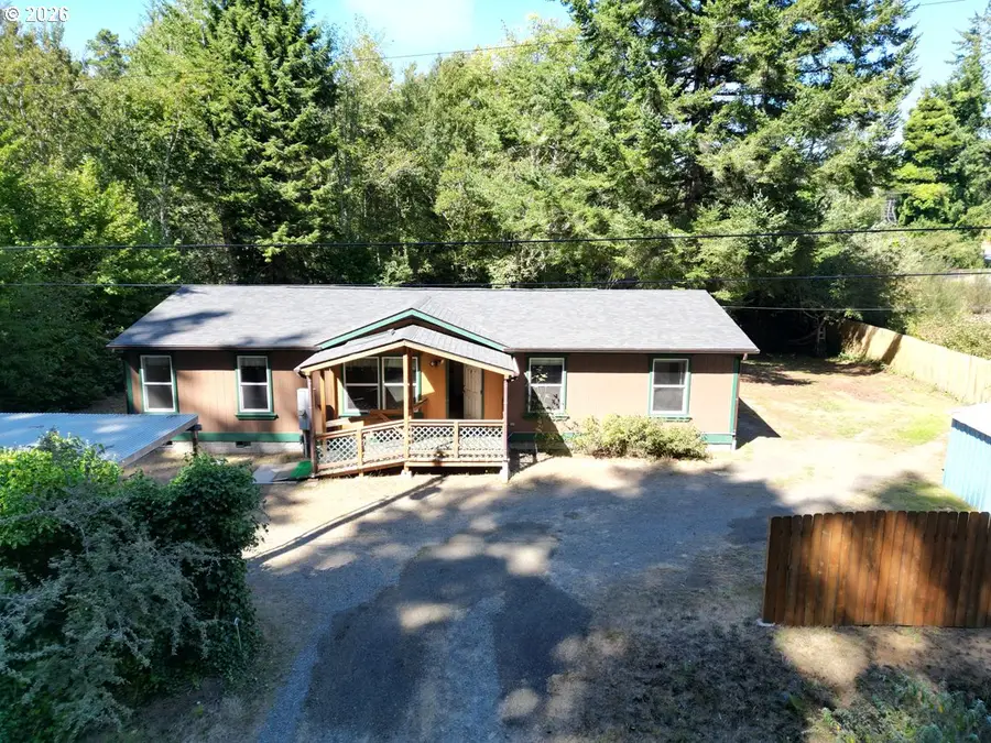 5119 S Loftus Rd, Florence, OR 97439 - #2