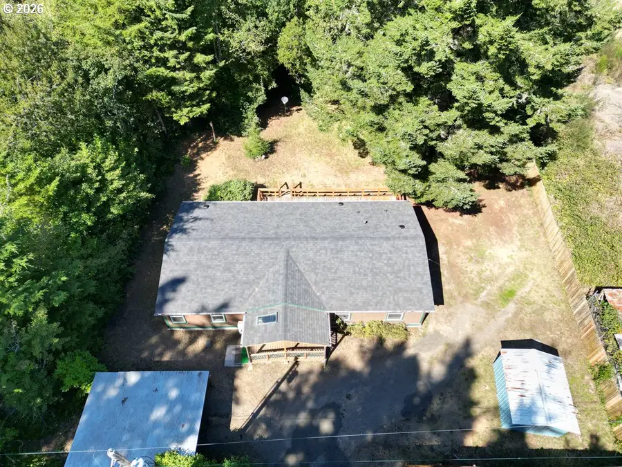 5119 S Loftus Rd, Florence, OR 97439 - #3