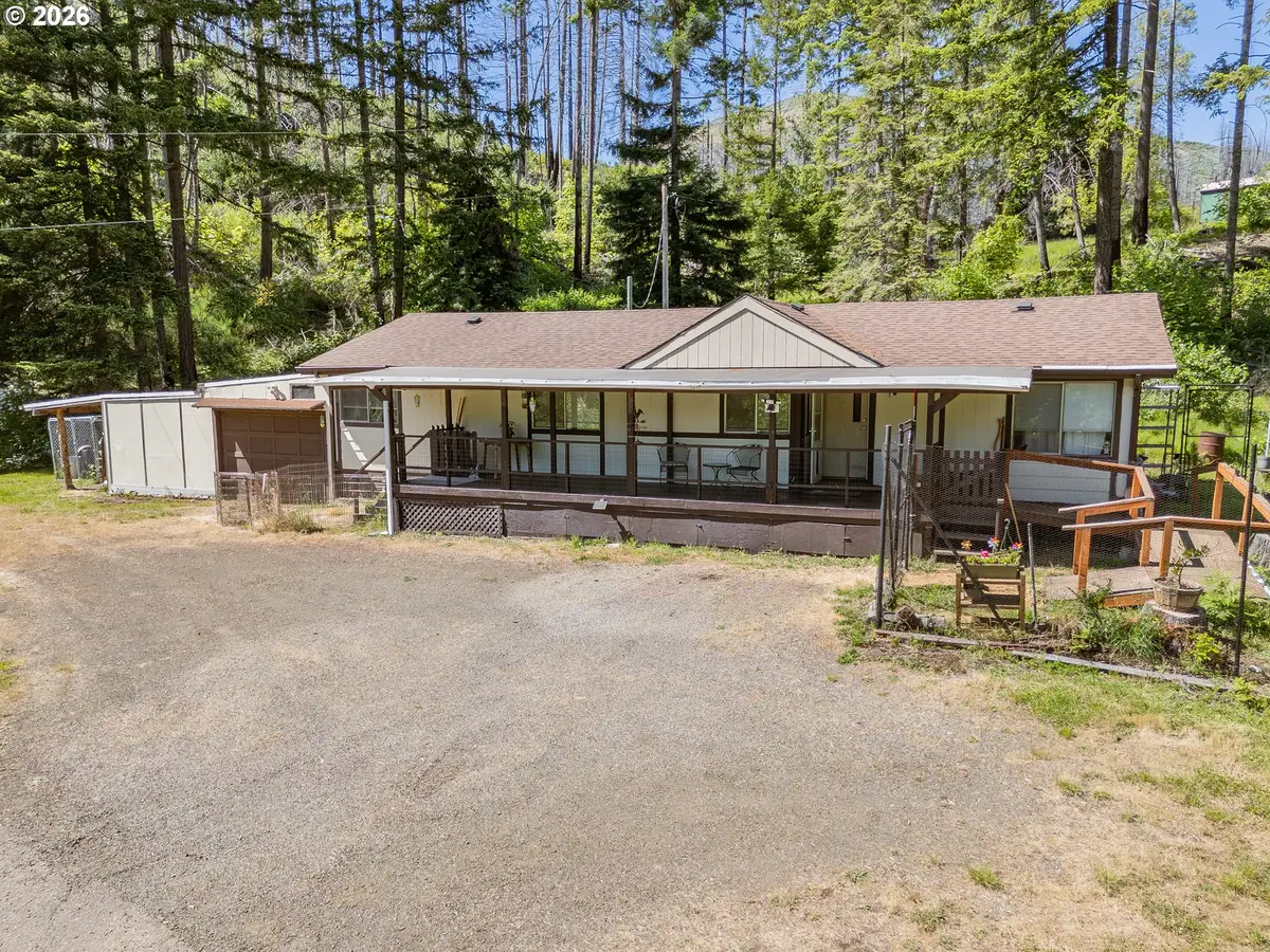 142 Evergreen Springs Ln, North Umpqua, OR 97447 - #1