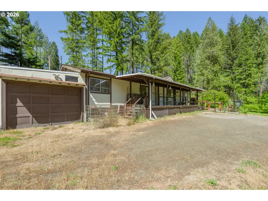 142 Evergreen Springs Ln, North Umpqua, OR 97447 - #3