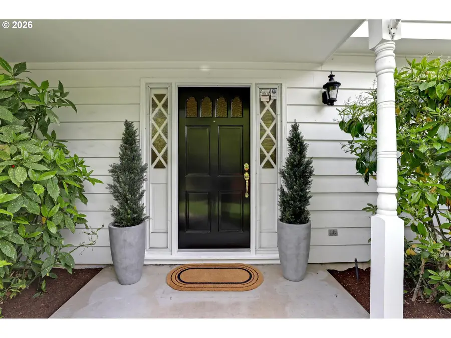 6730 SW Preslynn Dr, Portland, OR 97225 - #2