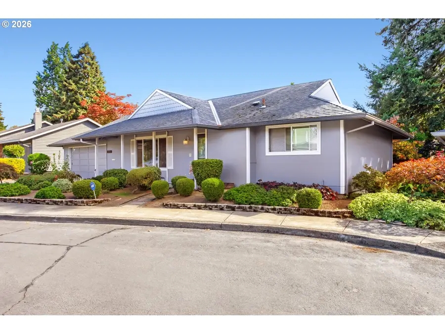 10570 SW Century Oak Dr, Tigard, OR 97224 - #2