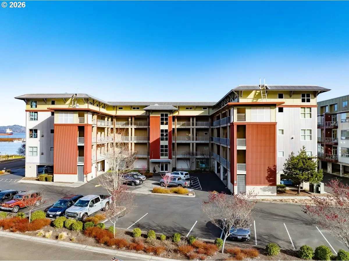 3930 Abbey Ln #304A, Astoria, OR 97103 - #1