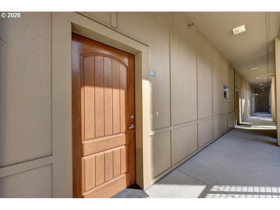 3930 Abbey Ln #304A, Astoria, OR 97103 - #3