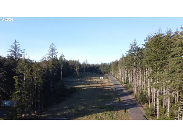 Hubbard Ln, PortOrford, OR 97465