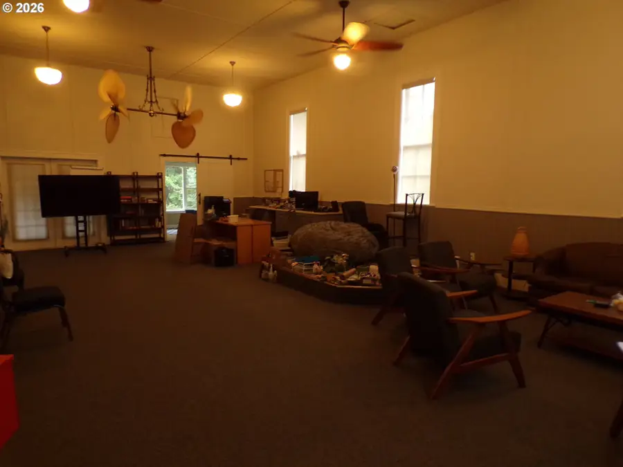 202 S 4th Ave, Ridgefield, WA 98642 - #3
