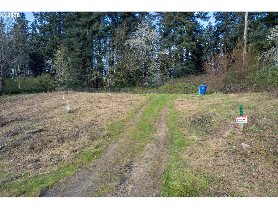 SW 41st Ave #1, 2, 3, Portland, OR 97219 - #3