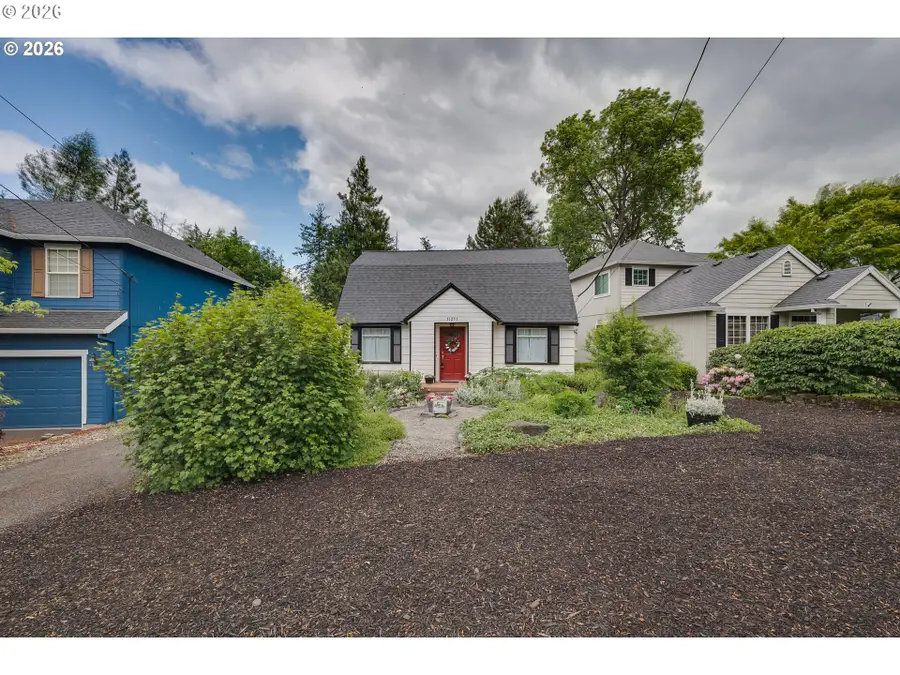 11251 SW Capitol Hwy, Portland, OR 97219 - #3