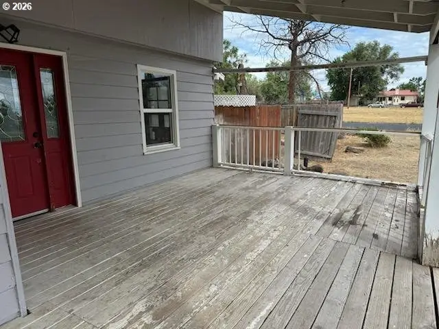776 N Alvord Ave, Burns, OR 97720 - #2
