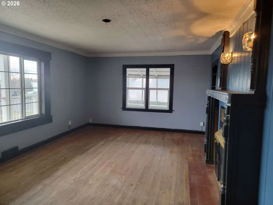 776 N Alvord Ave, Burns, OR 97720 - #3