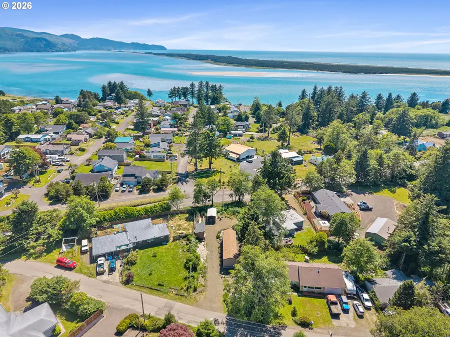4589 Alder Cove Rd, Netarts, OR 97141 - #3