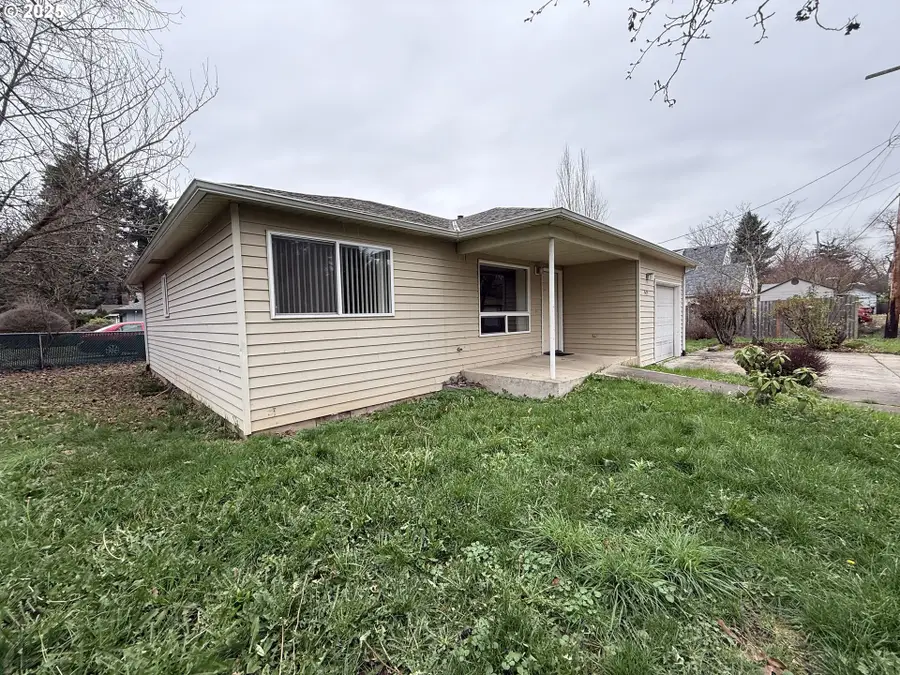 9475 SE 40th Ave, Milwaukie, OR 97222 - Image #2