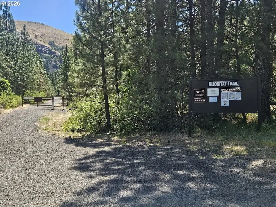 Lovers Ln, Wahkiacus, WA 98670 - #2