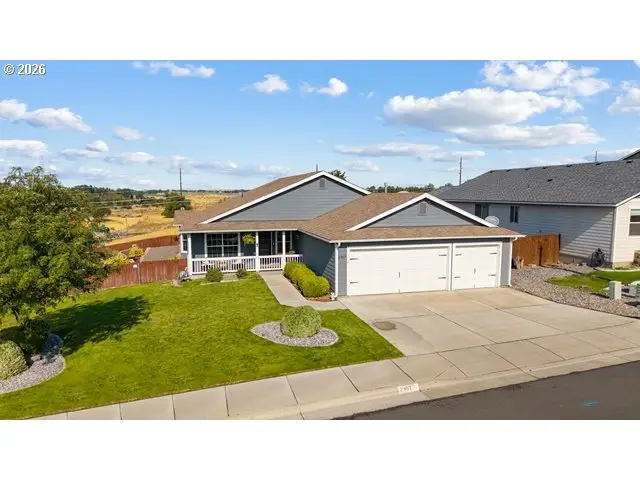 2307 NW Eucalyptus Dr, Hermiston, OR 97838 - #3