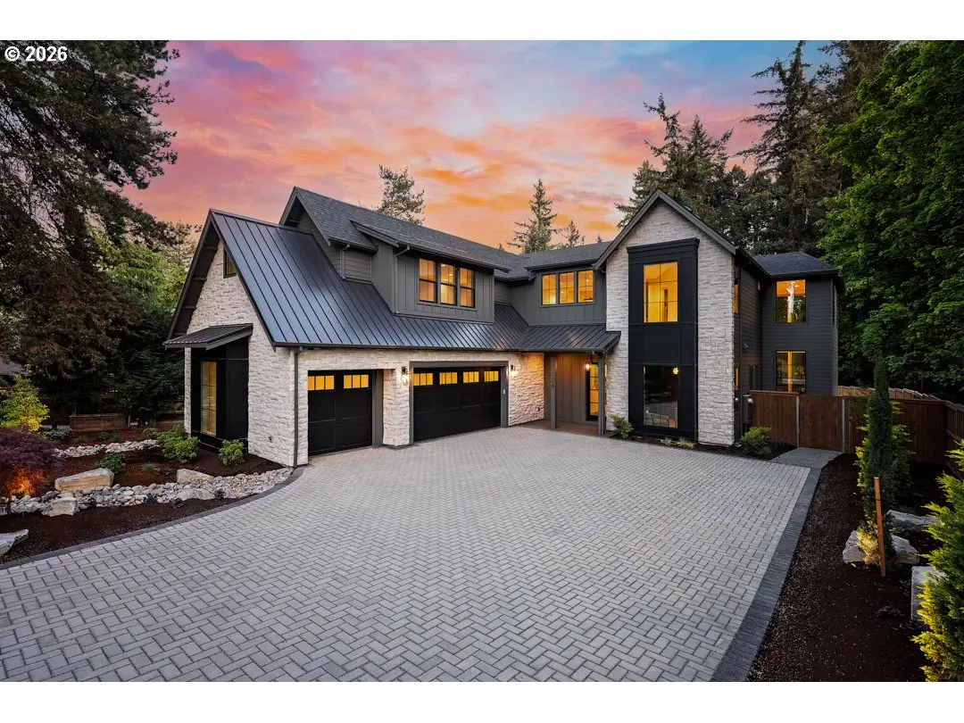 964 Country Commons Ln, Lake Oswego, OR 97034 - #1