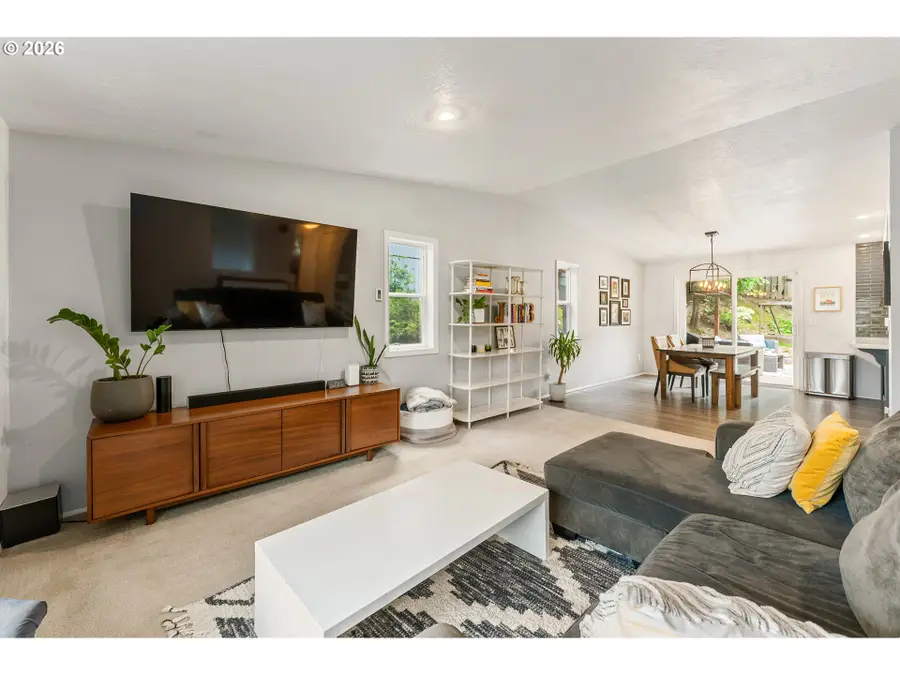 6213 SW 33rd Pl, Portland, OR 97239 - #2