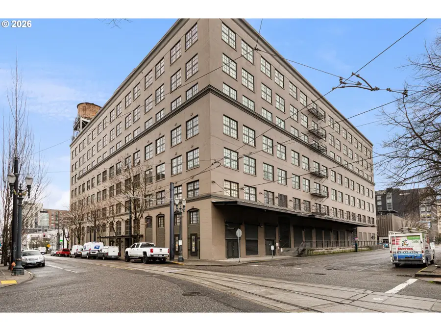 1420 NW Lovejoy St #406, Portland, OR 97209 - #2