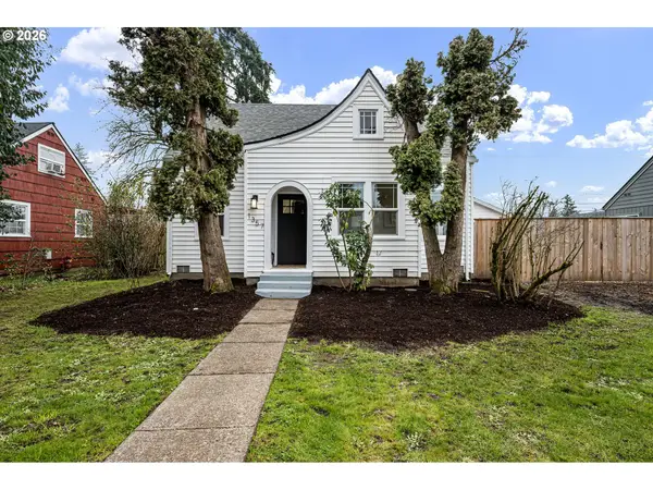 1357 E St, Springfield, OR 97477