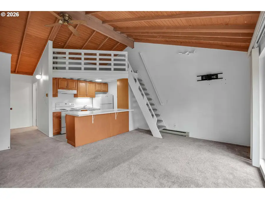 7748 SW Barnes Rd #C, Portland, OR 97225 - #3