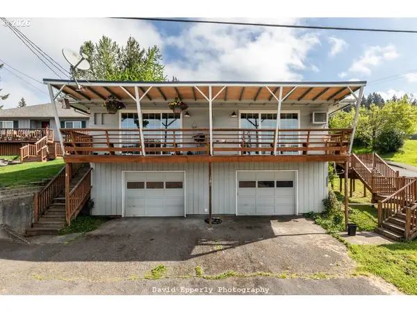 180 NE 6th St, Clatskanie, OR 97016