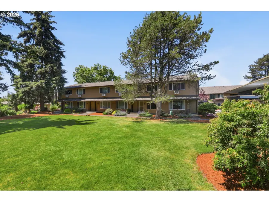 1275 NE Grant St #5, Hillsboro, OR 97124 - #2