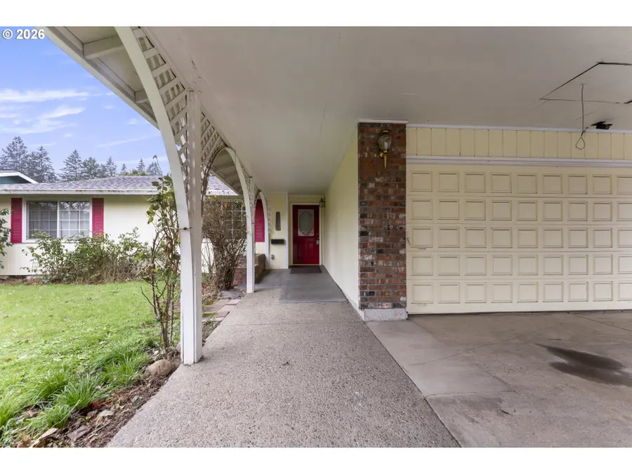 5085 SE Britton Ave, Milwaukie, OR 97267 - Image #2