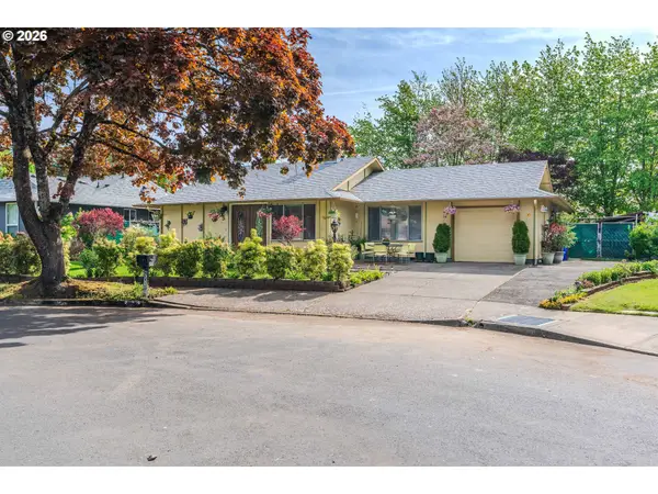 1926 NE Vista Ave, Gresham, OR 97030