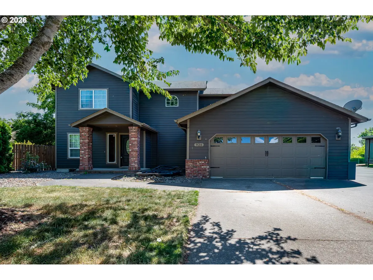926 Falcon Ct, Lebanon, OR 97355 - #1