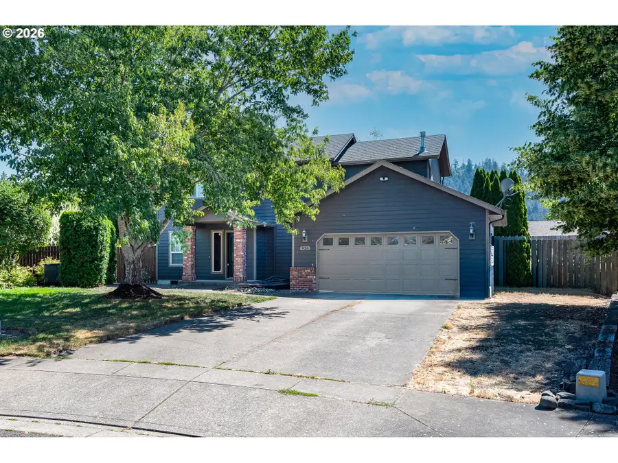 926 Falcon Ct, Lebanon, OR 97355 - #2