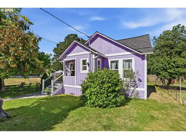 454 N 11th St, StHelens, OR 97051