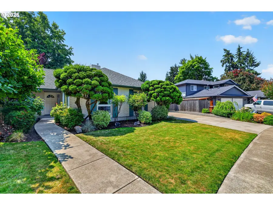 4105 NW 190th Ave, Portland, OR 97229 - #2