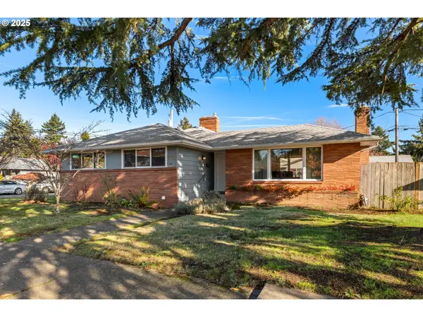 356 NE 108th Pl, Portland, OR 97220