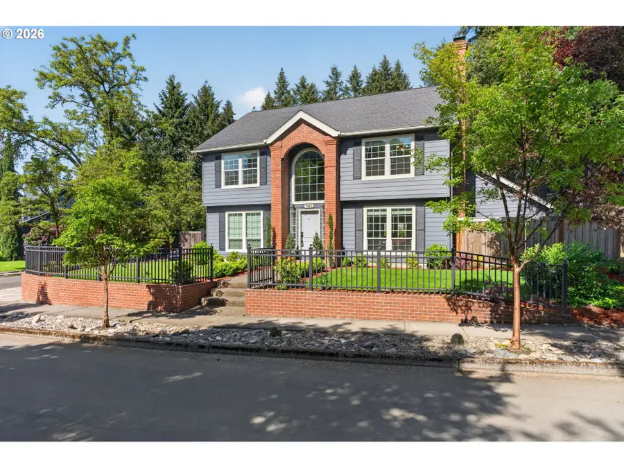 7860 SW Gearhart Dr, Beaverton, OR 97007 - #3