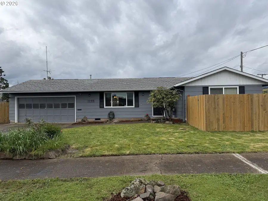 1148 Darlene Ave, Springfield, OR 97477 - #3