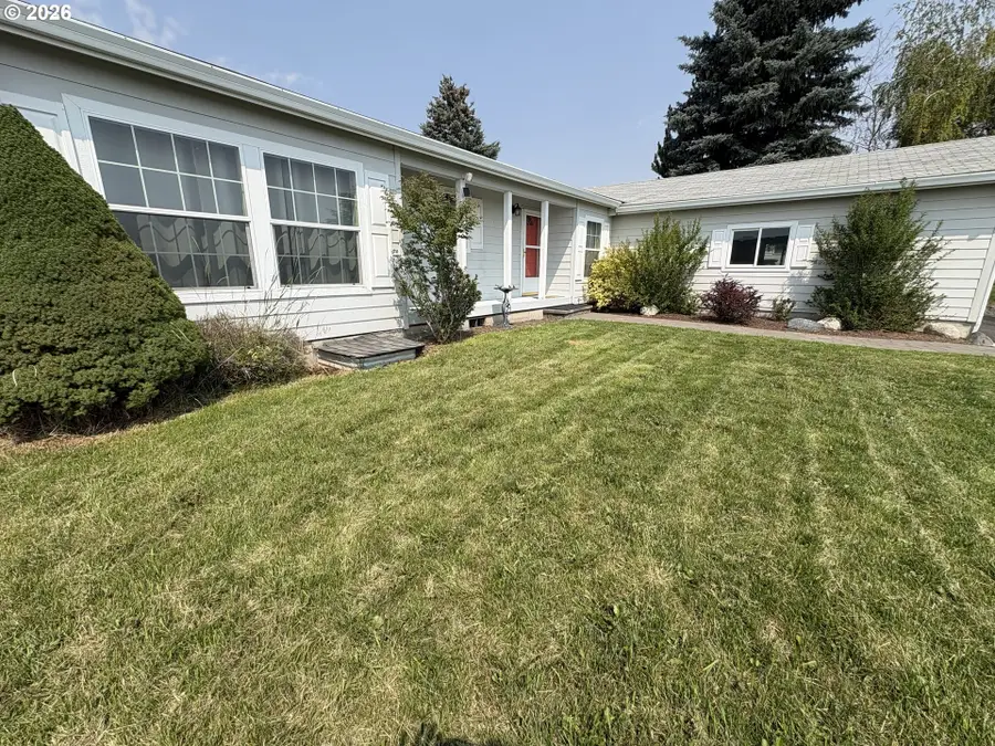 206 Autim St, Enterprise, OR 97828 - #2