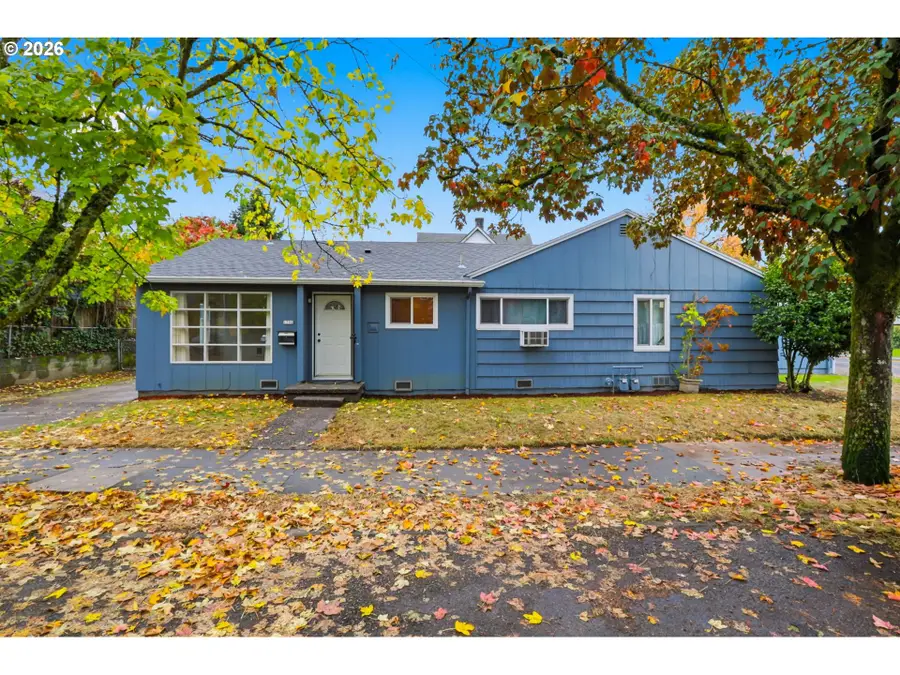 1506 NE Emerson St, Portland, OR 97211 - #3