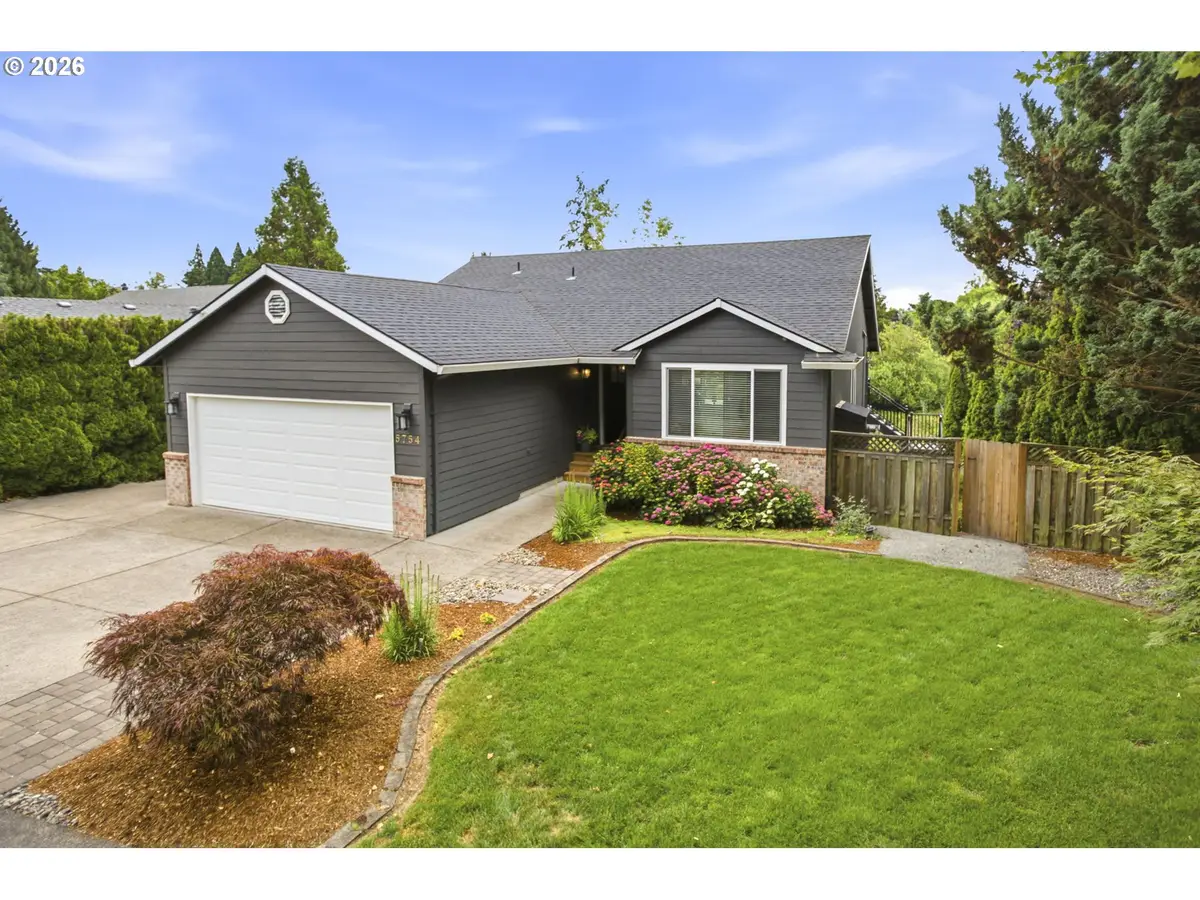 5754 SE Pine St, Hillsboro, OR 97123 - #1