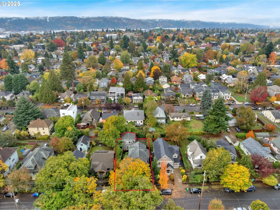 4417 N Gantenbein Ave, Portland, OR 97217 - Image #3