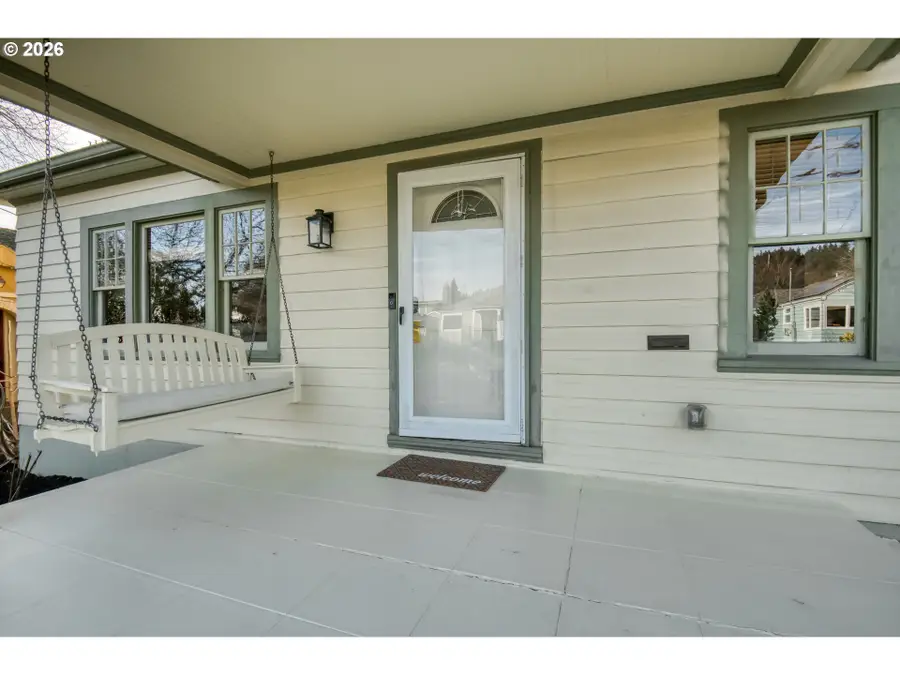 1905 SE 58th Ave, Portland, OR 97215 - #2