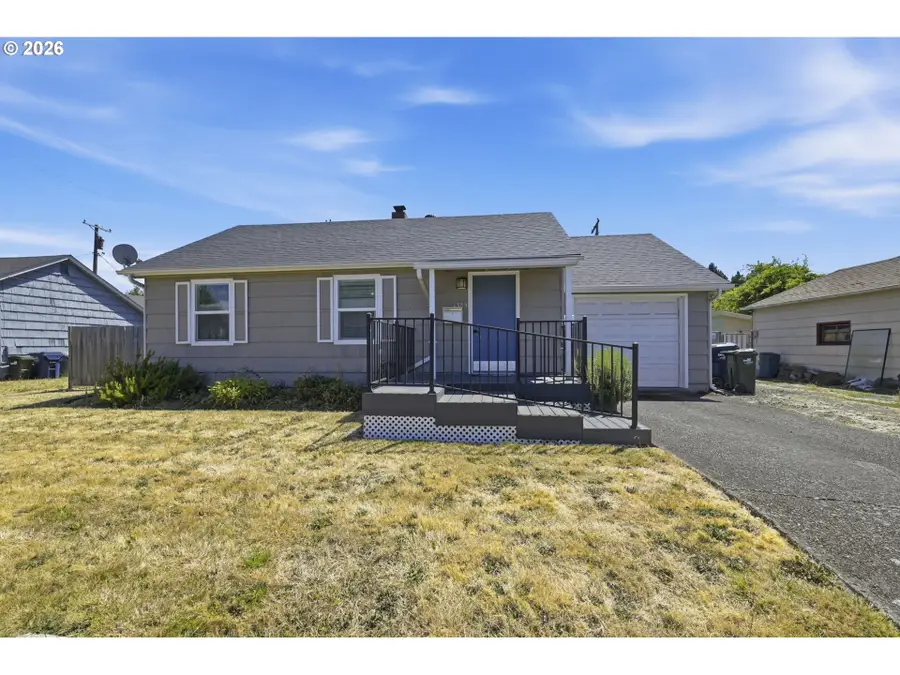 1385 Parker St, Springfield, OR 97477 - #2
