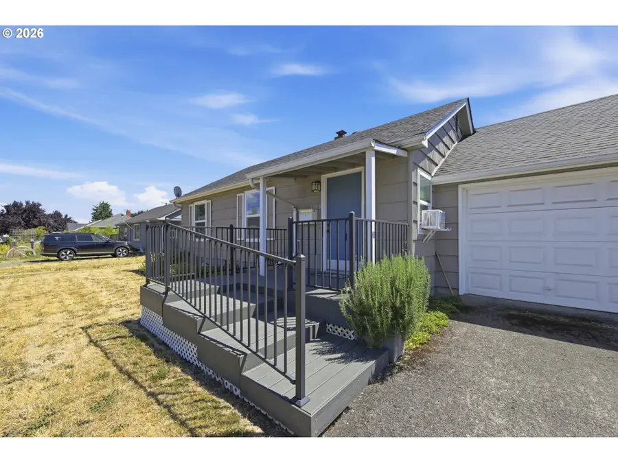 1385 Parker St, Springfield, OR 97477 - #3