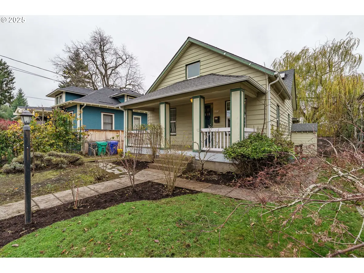 4824 NE 23rd Ave, Portland, OR 97211 - Image #1