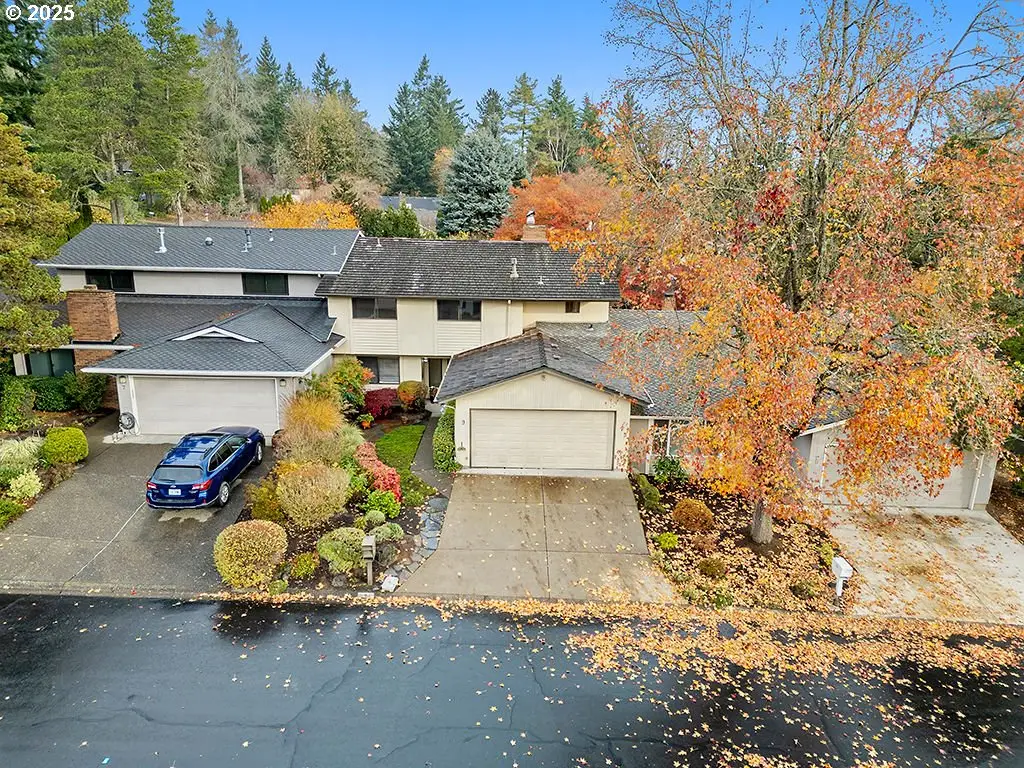 9 Britten Ct, Lake Oswego, OR 97035 - Image #1