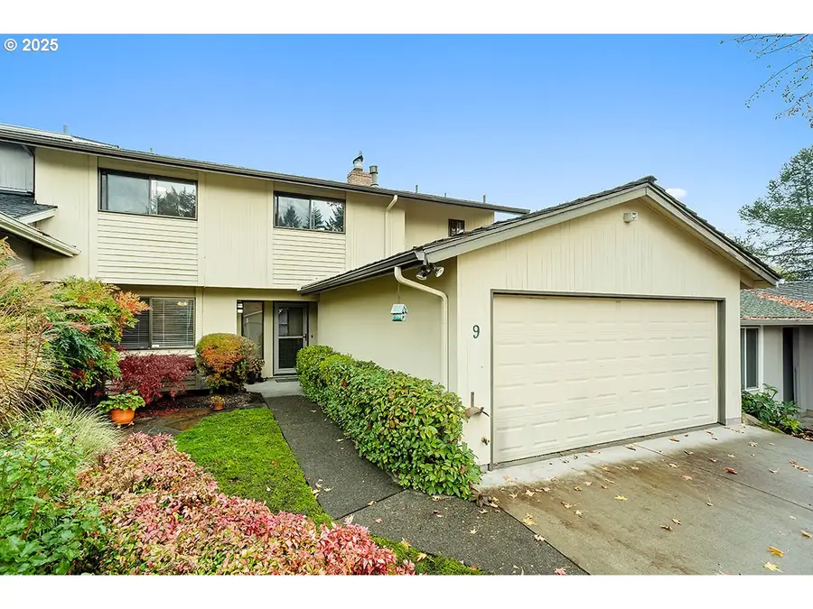 9 Britten Ct, Lake Oswego, OR 97035 - Image #3