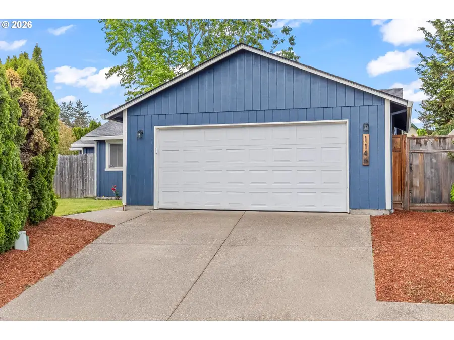 1146 SW James Ct, Dundee, OR 97115 - #3