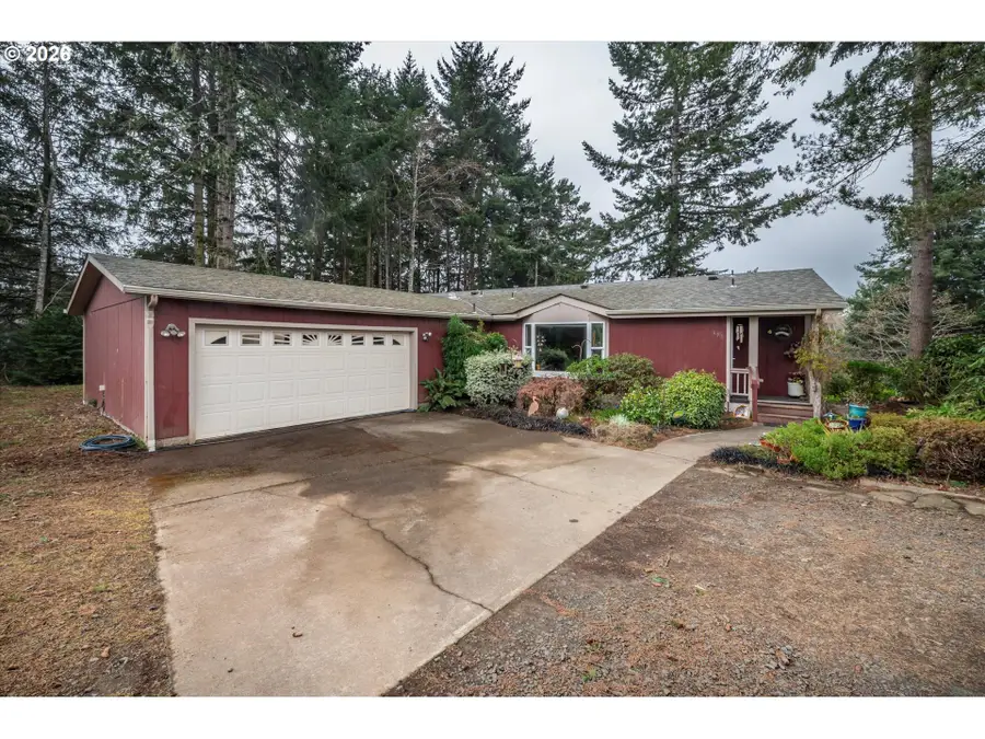 498 Klamath Ave Se, Bandon, OR 97411 - #2