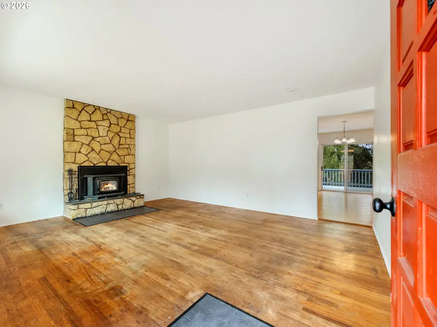 650 SW Chestnut St, Clatskanie, OR 97016 - #2