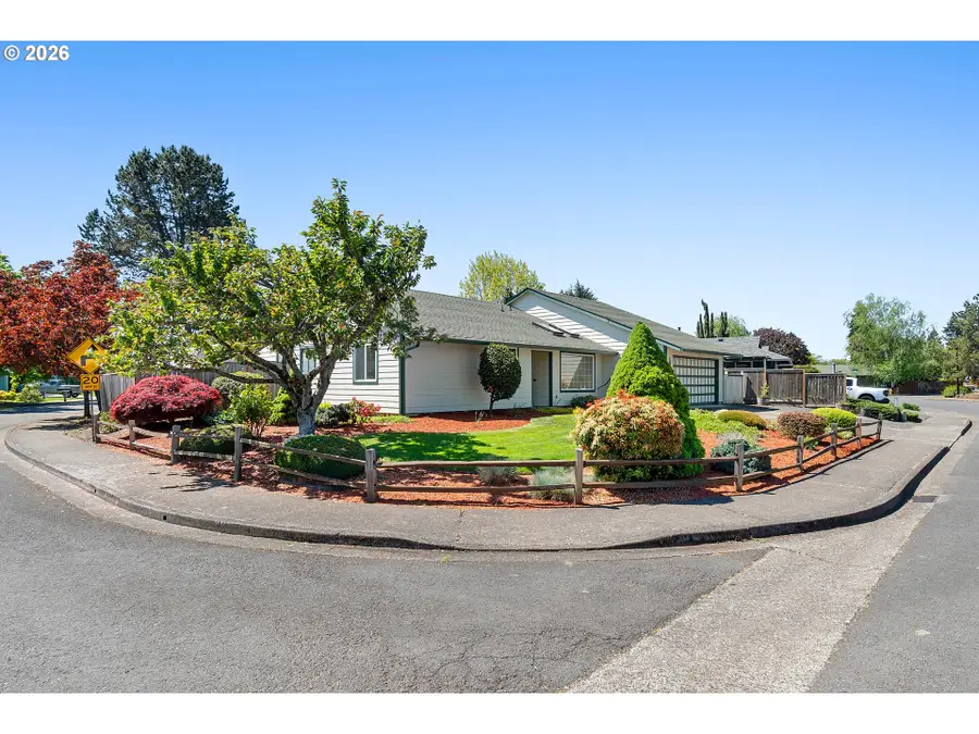 1950 SW Leewood Dr, Beaverton, OR 97003 - #2