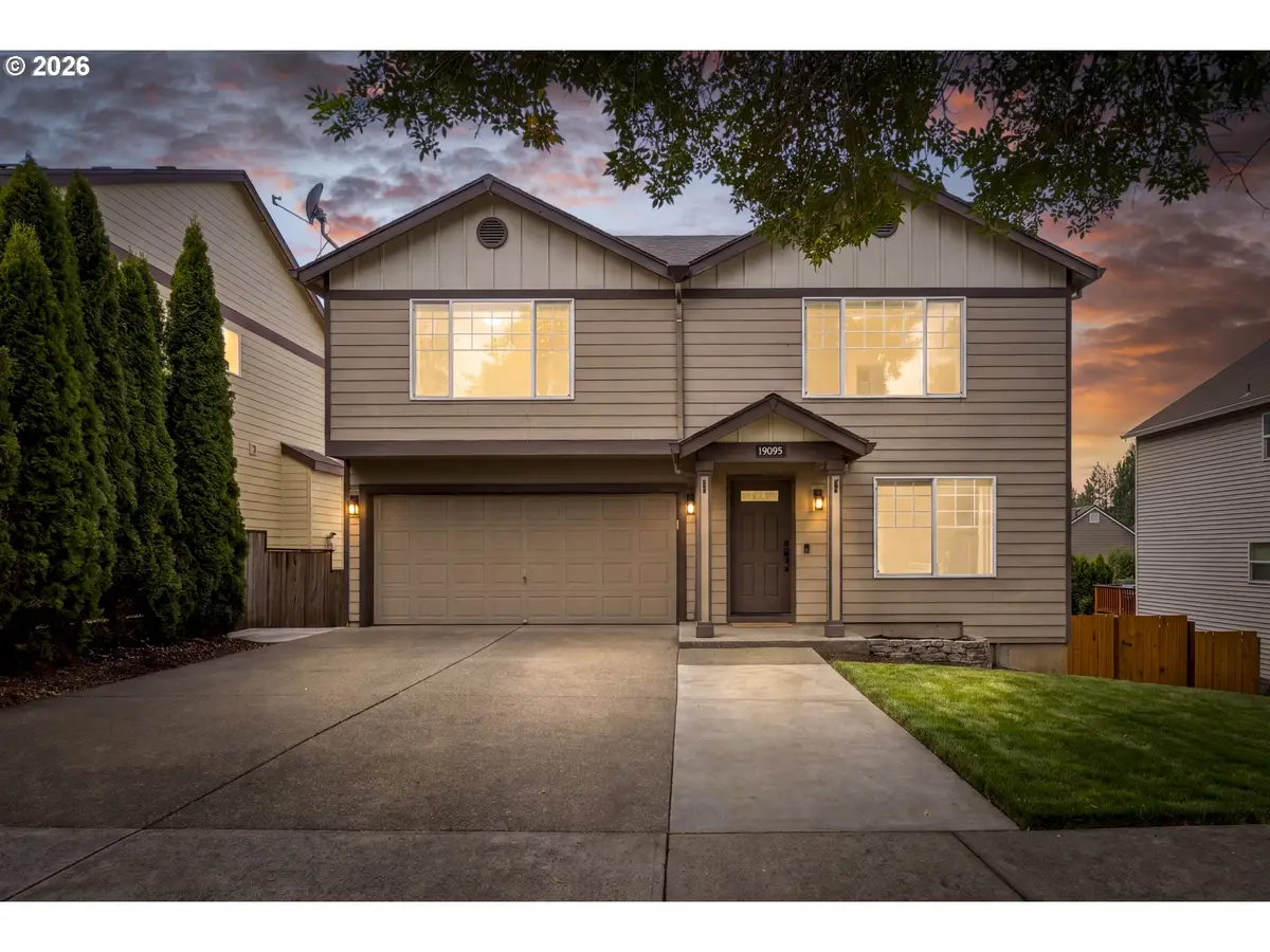 19095 Barrington Ave, Sandy, OR 97055 - #1